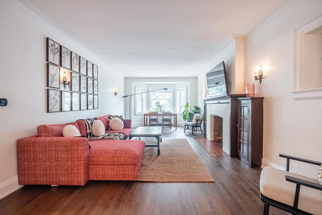 Beautiful And Spacious Luxury Home Торонто Екстер'єр фото